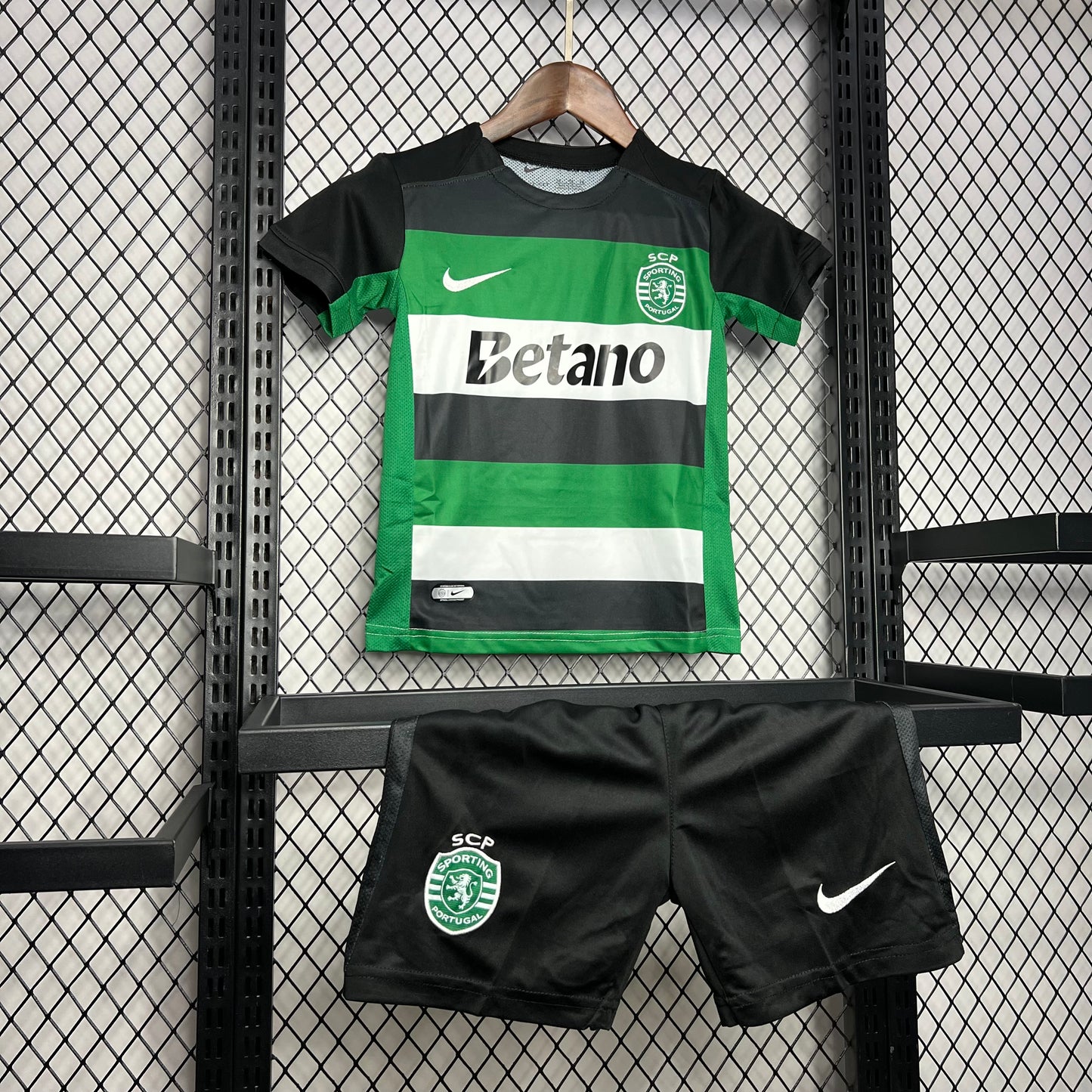 Conjunto Infantil Sporting CP 2024/2025 - Principal