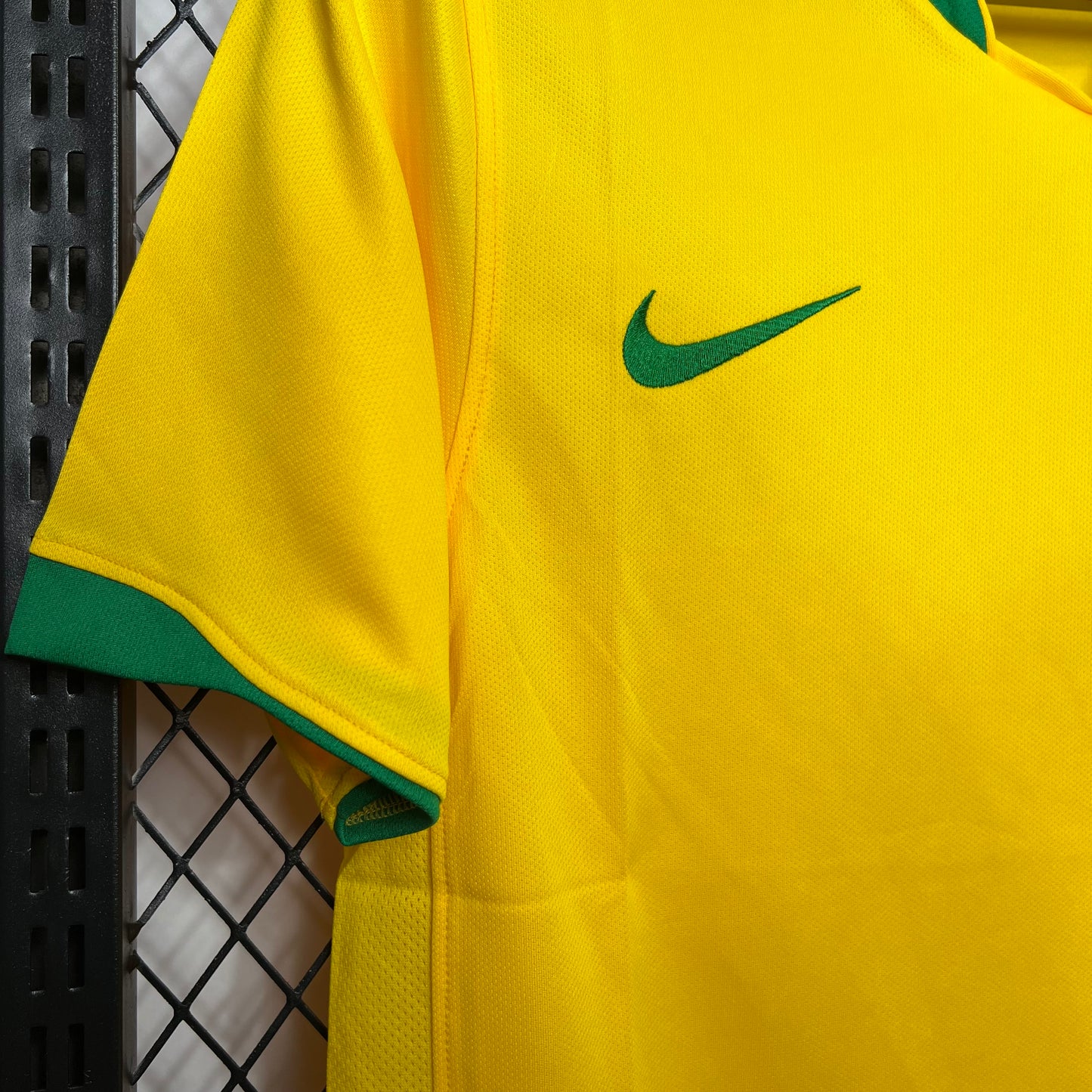 Camisola Nacional Retro Brazil 2006/2007 - Principal