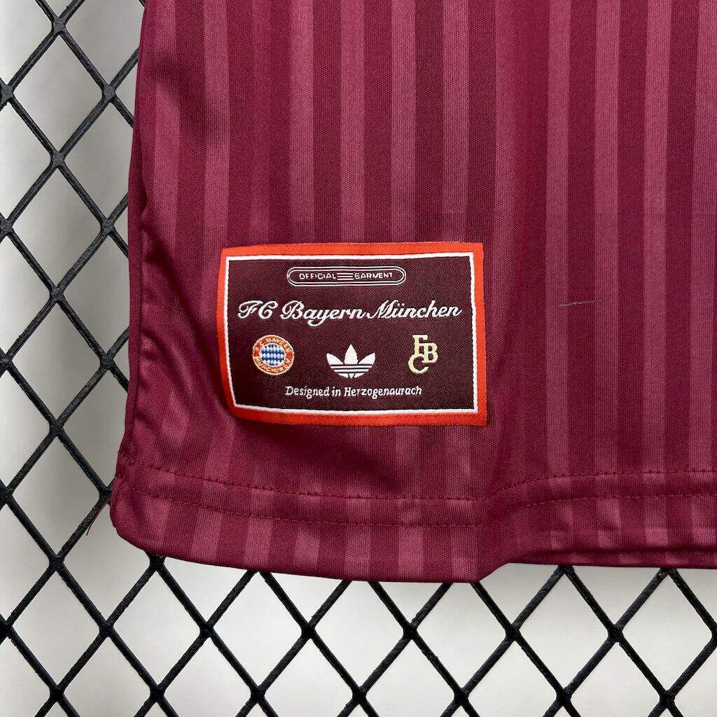 Conjunto Infantil Bayern Munich 2025/2026 - Terrace Icons Special Edition