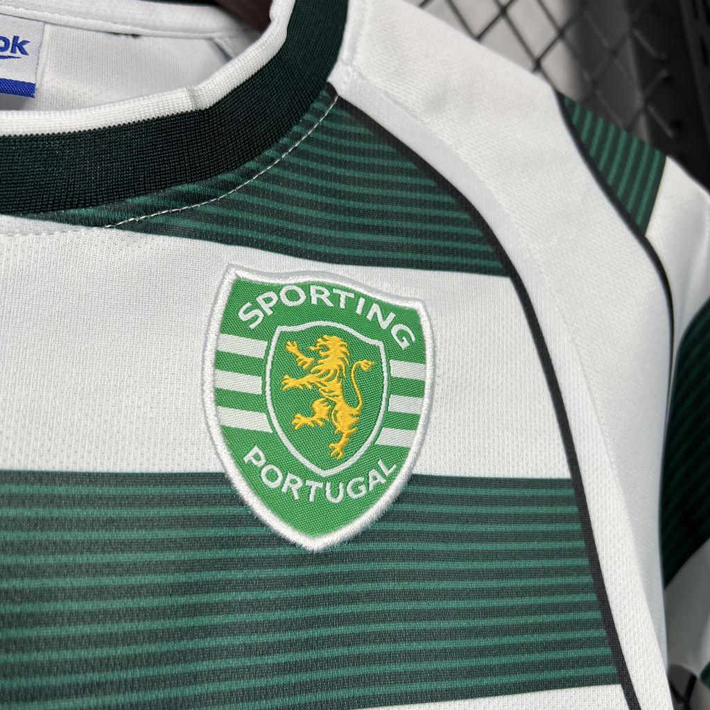 Conjunto Infantil Sporting CP 2001/2002 - Principal