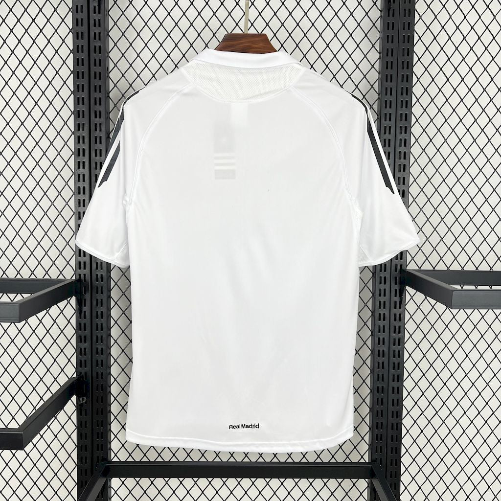 Camisola Retro Real Madrid 2005/2006 - Principal