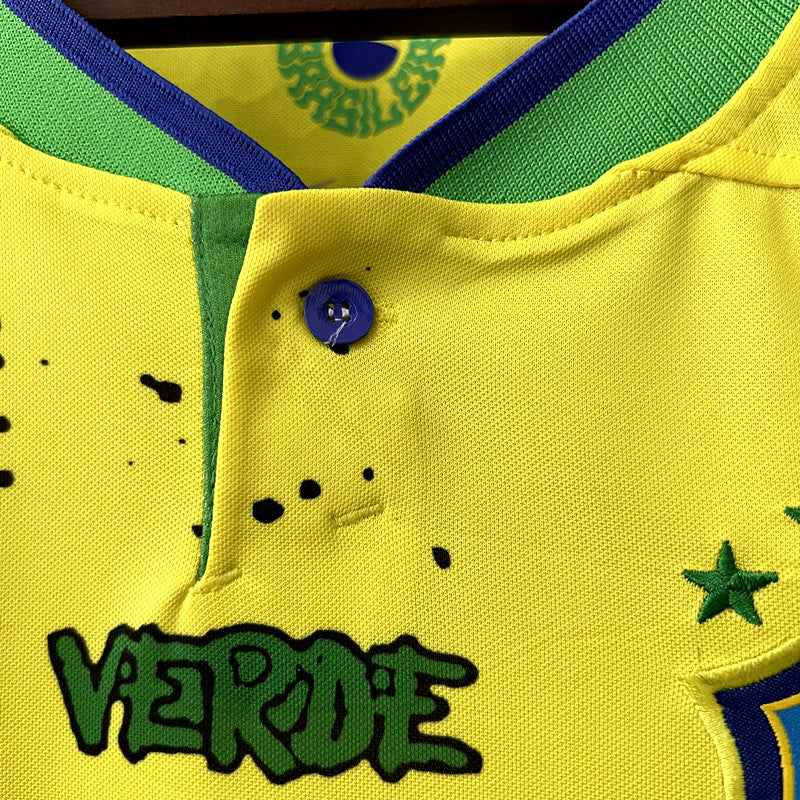 Camisola Nacional Retro Brazil 2022/2023 - Yellow Special Edition Graffiti Board