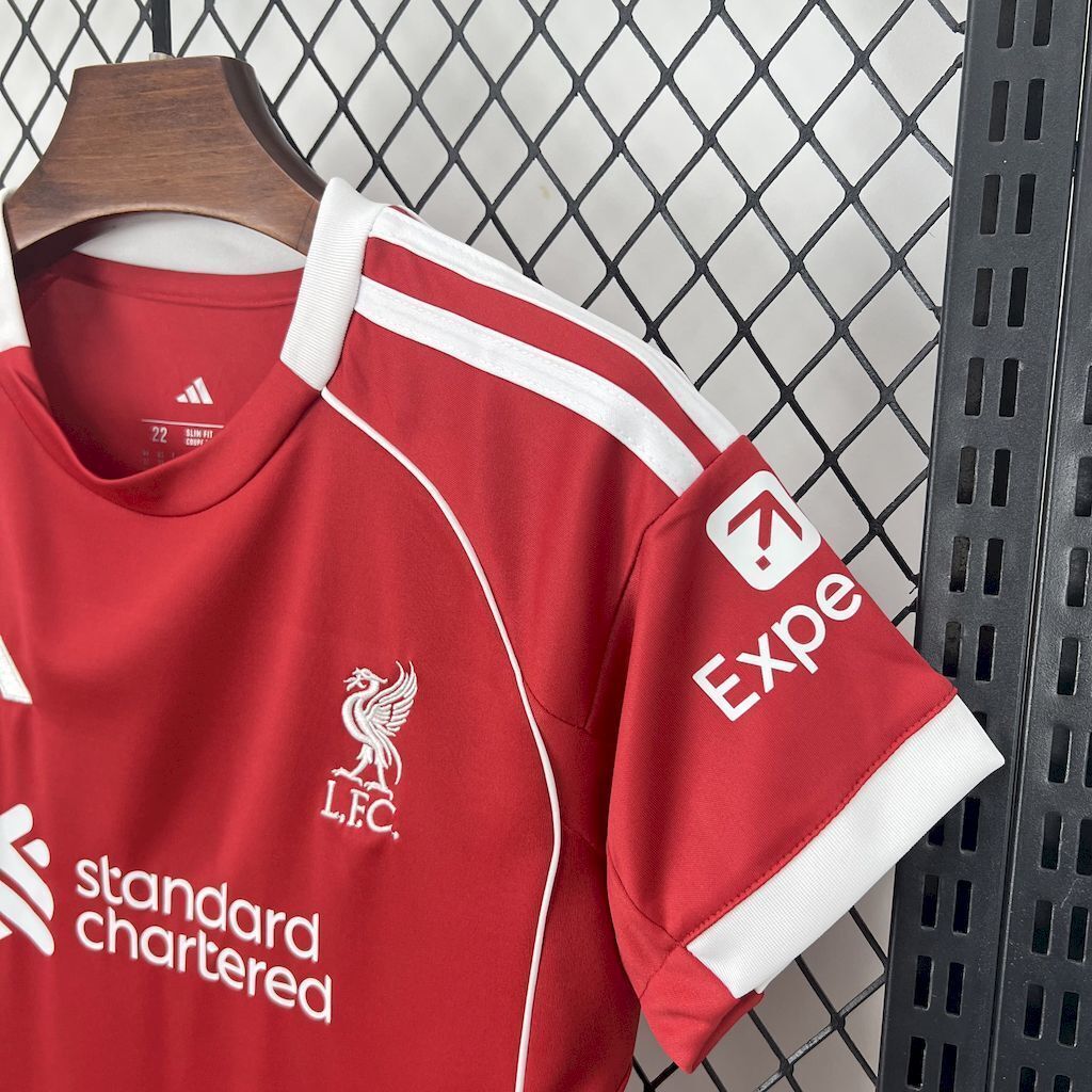 Conjunto Infantil Liverpool FC 2025/2026 - Principal