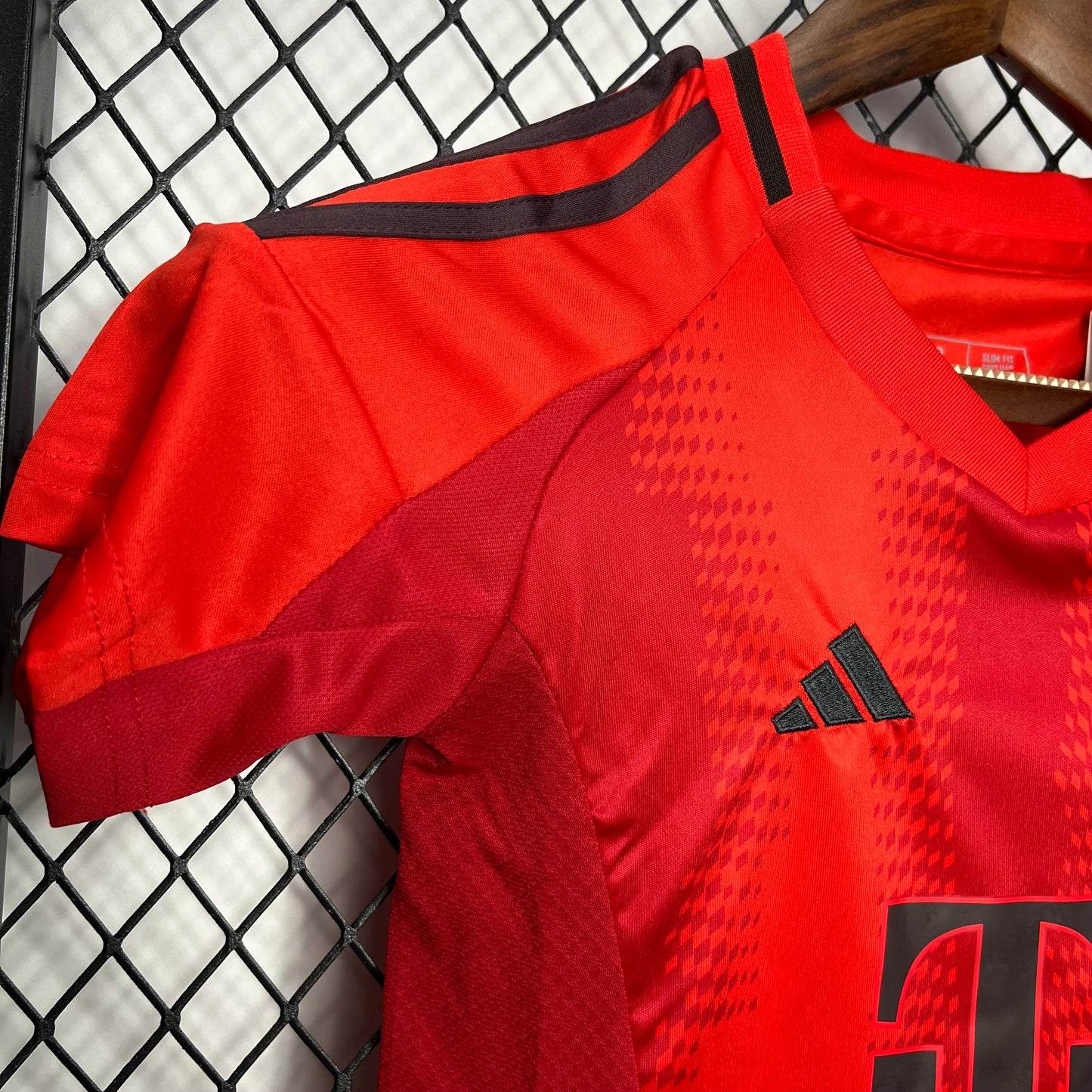 Conjunto Infantil Bayern Munich 2024/2025 - Principal