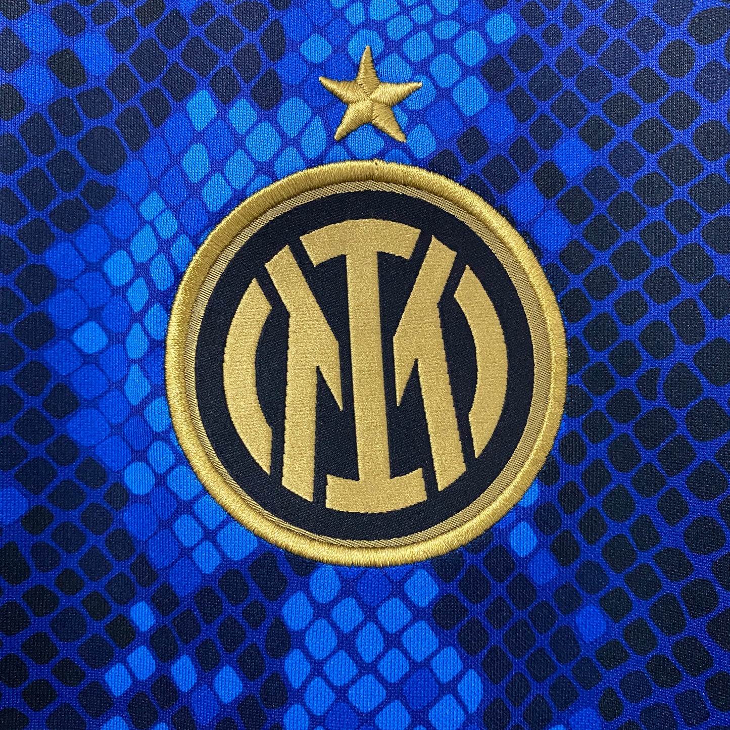 Camisola Retro Inter Milan 2021/2022 - Principal Champion