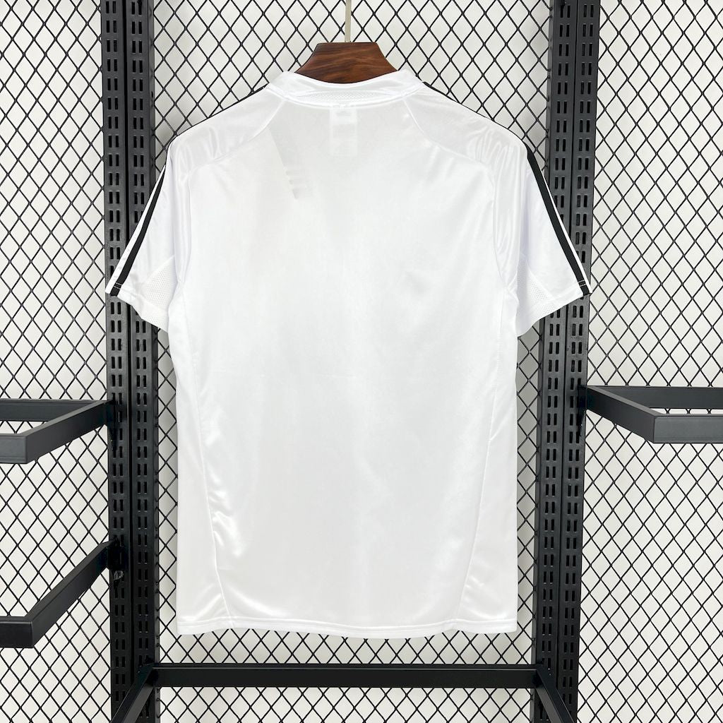 Camisola Retro Real Madrid 2004/2005 - Principal