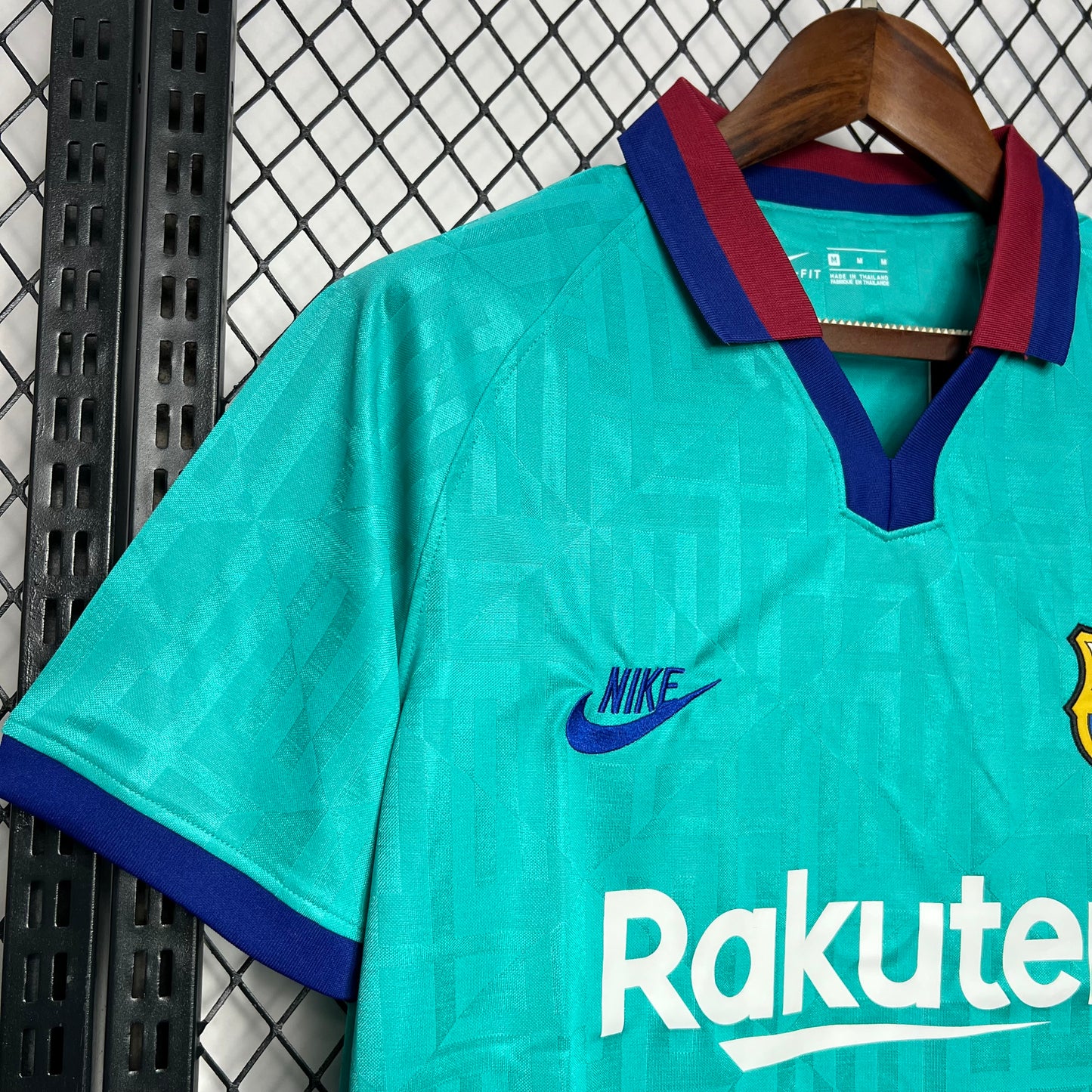 Camisola Lionel Messi 10 Retro Barcelona 2019/2020 - 3.º Equipamento
