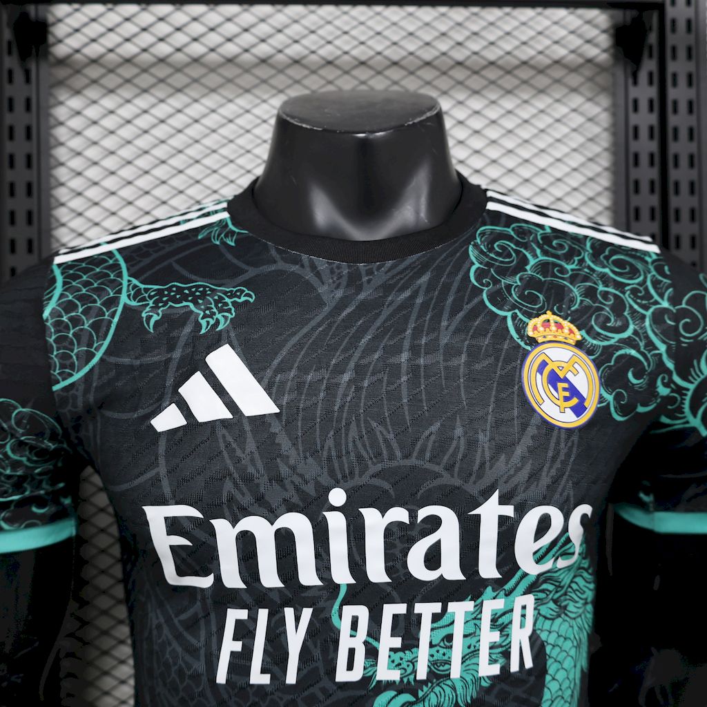 Camisola Real Madrid 2025/2026 - Black & Green Edição Especial