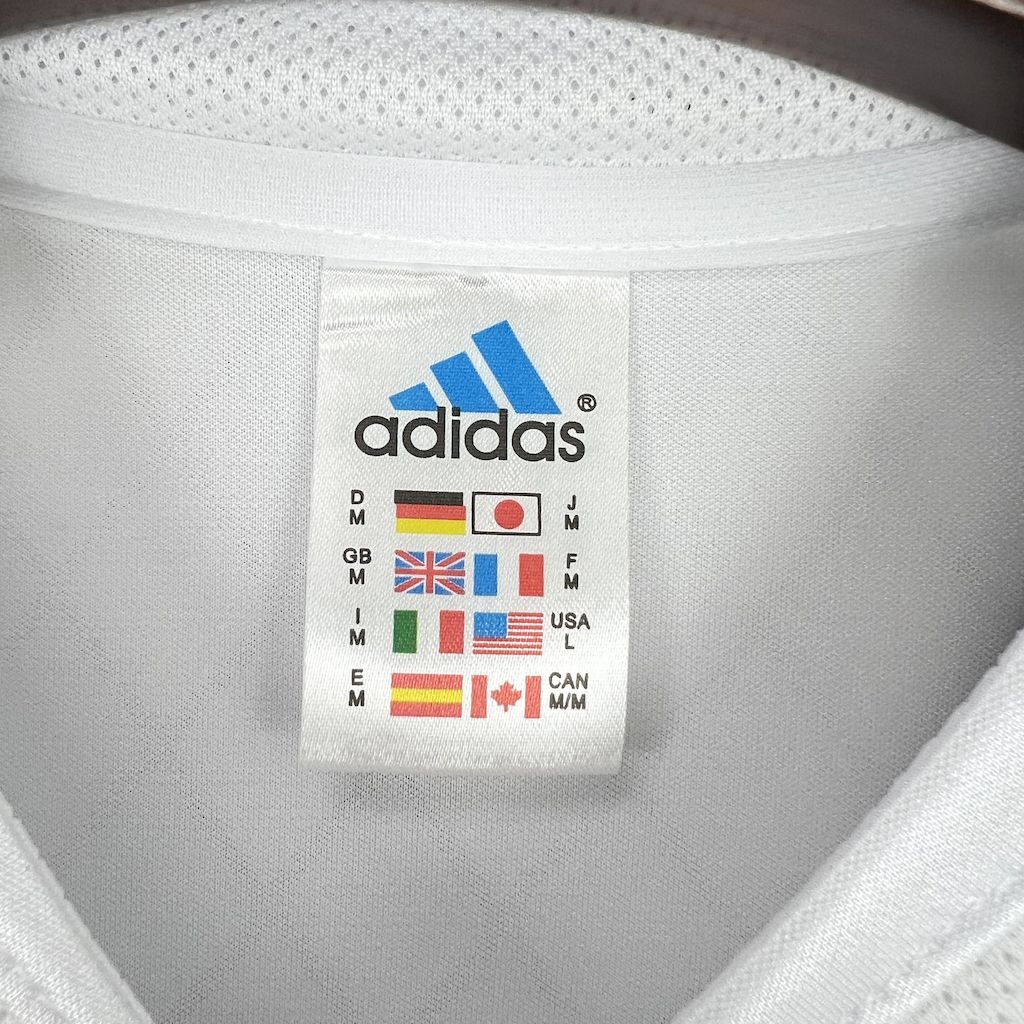 Camisola Retro Real Madrid 2004/2005 - Principal