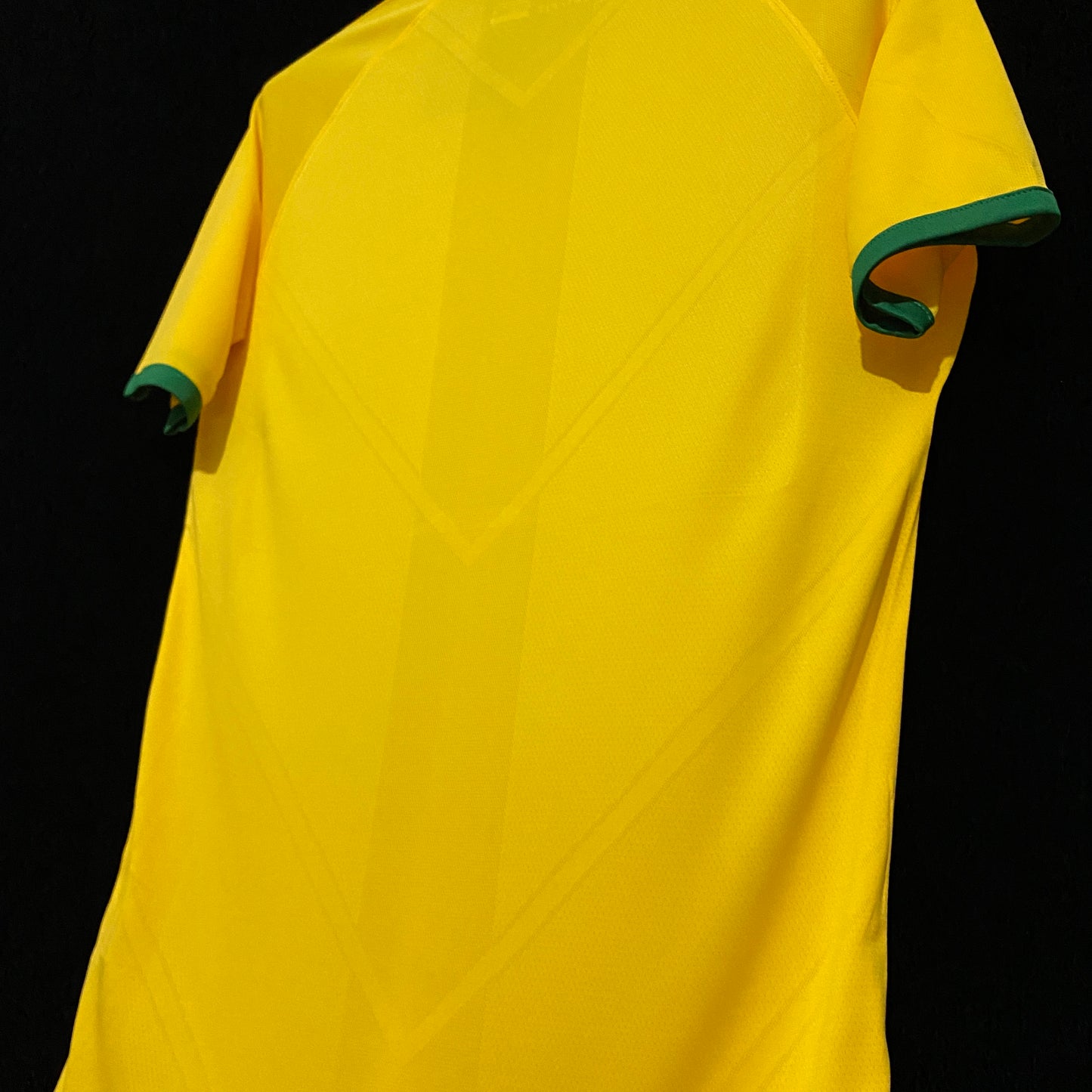 Camisola Nacional Retro Brazil 2014/2015 - Principal