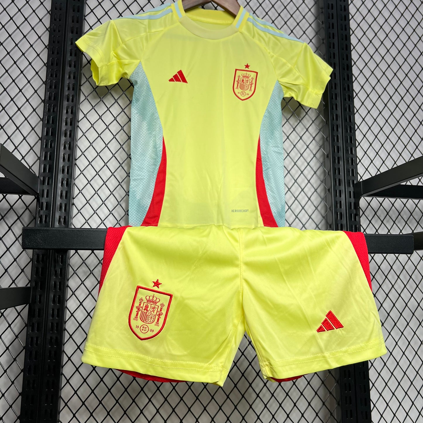 Conjunto Infantil Spain 2024/2025 - Alternativo