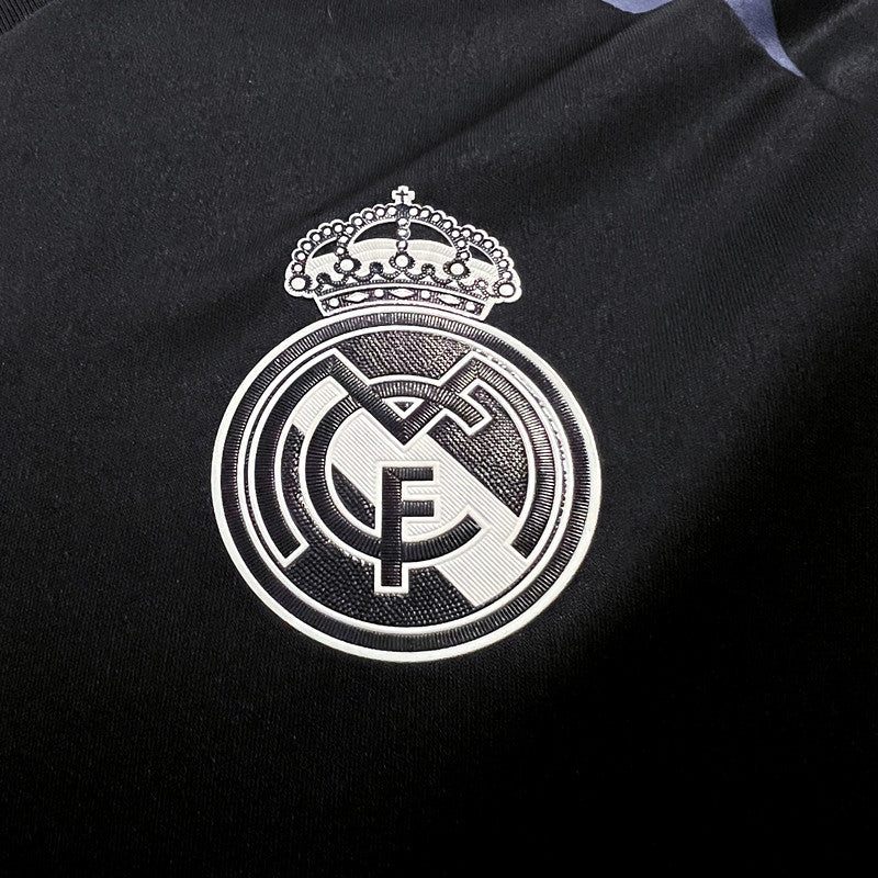 Camisola Retro Real Madrid 2016/2017 - 3.º Equipamento
