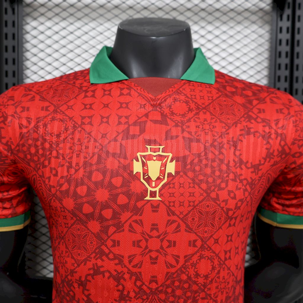Camisola Nacional Portugal 2024/2025 - Red Terrace Polo Special Edition Comma