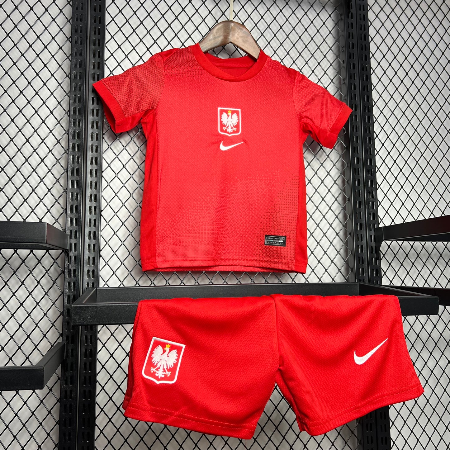 Conjunto Infantil Poland 2024/2025 - Principal