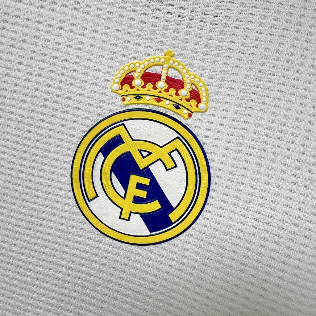 Camisola Retro Real Madrid 2015/2016 - Principal