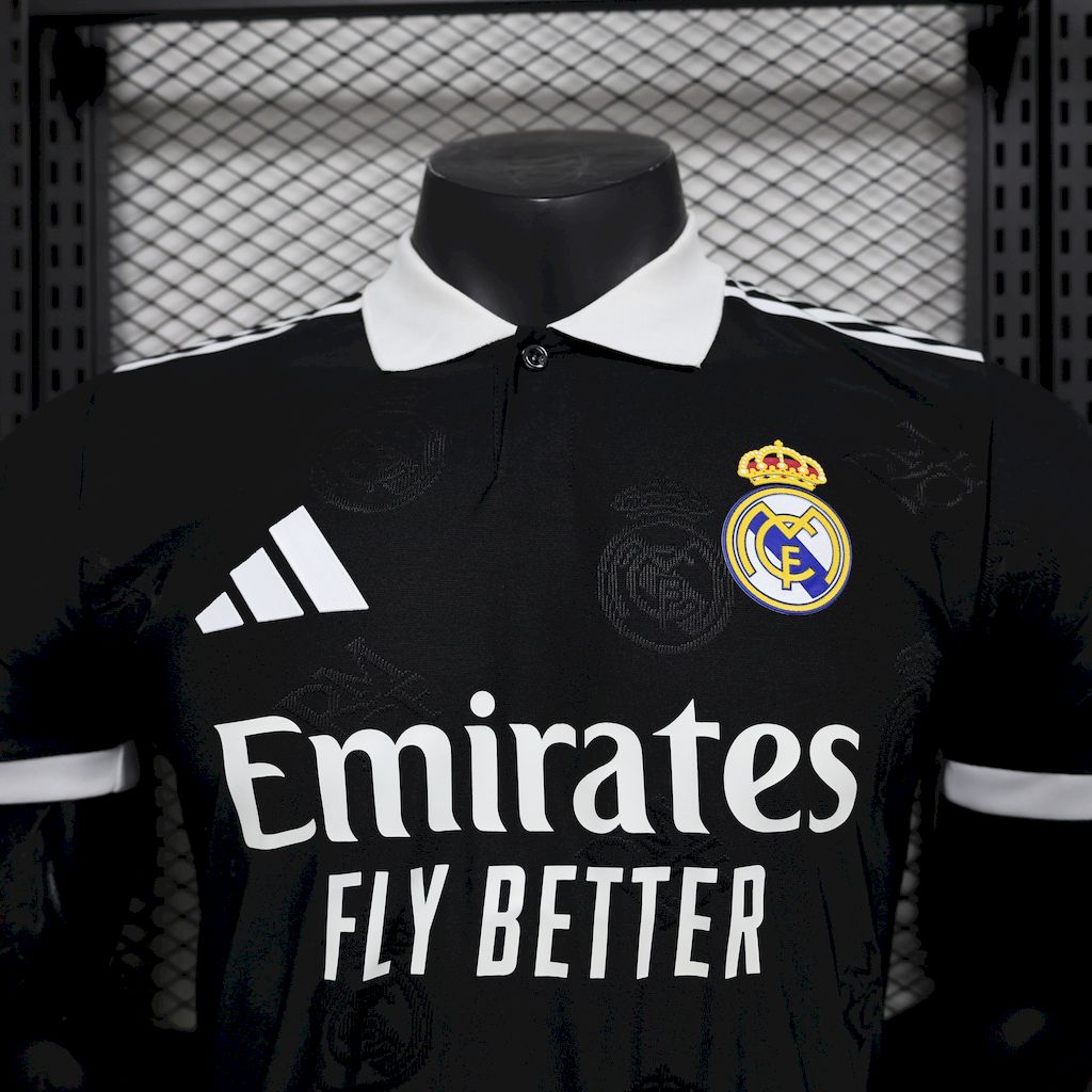 Camisola Real Madrid 2025/2026 - Black Edição Especial