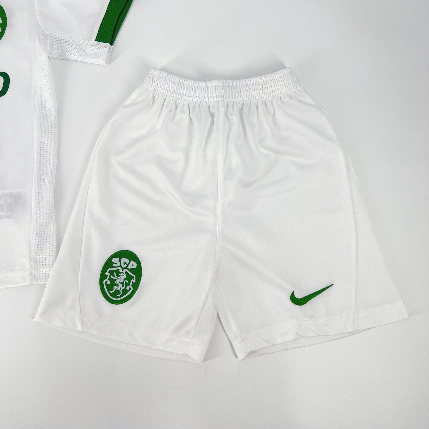 Conjunto Infantil Sporting CP 2024/2025 - Alternativo