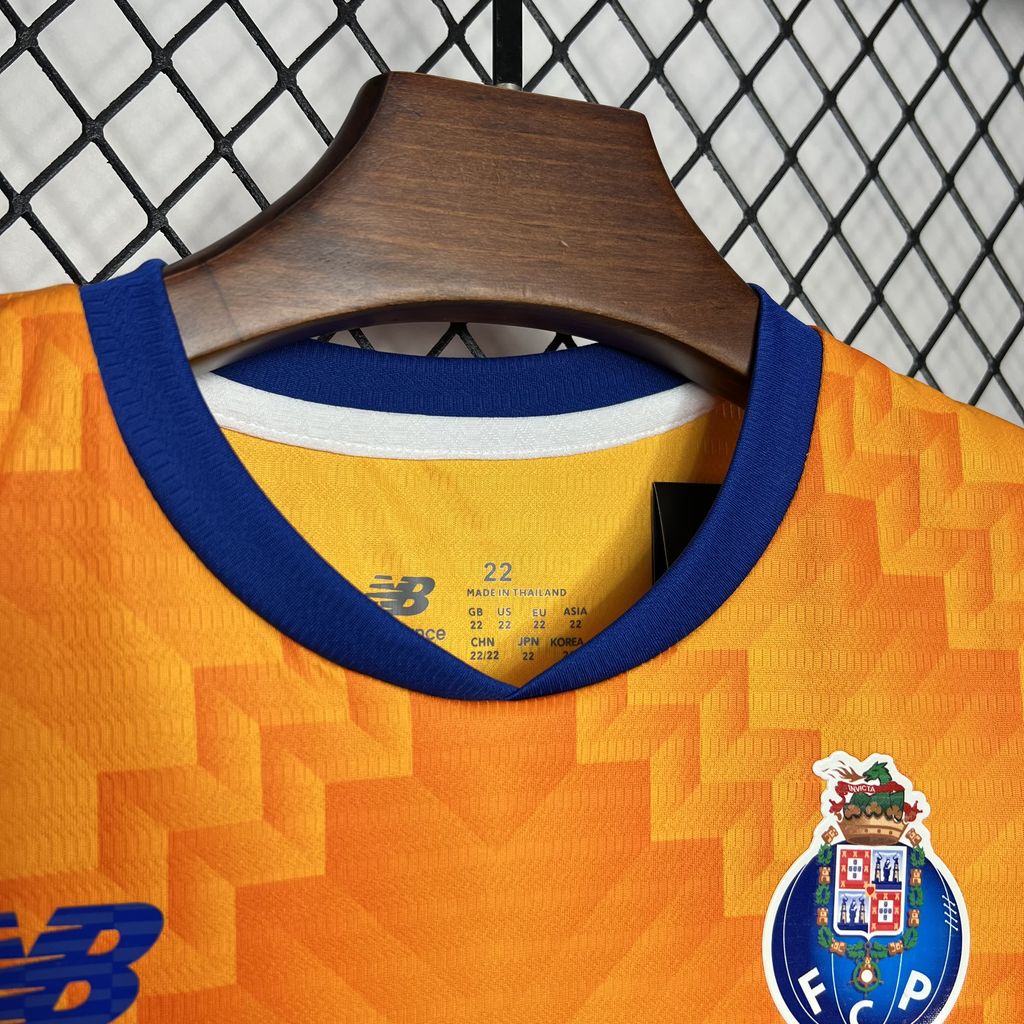 Conjunto Infantil FC Porto 2024/2025 - Alternativo