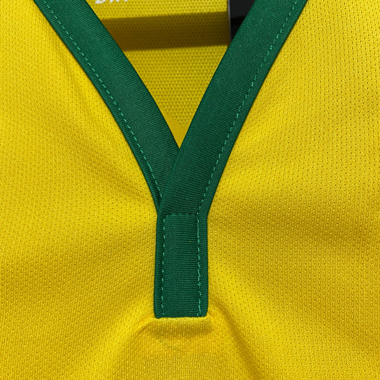 Camisola Nacional Retro Brazil 2014/2015 - Principal