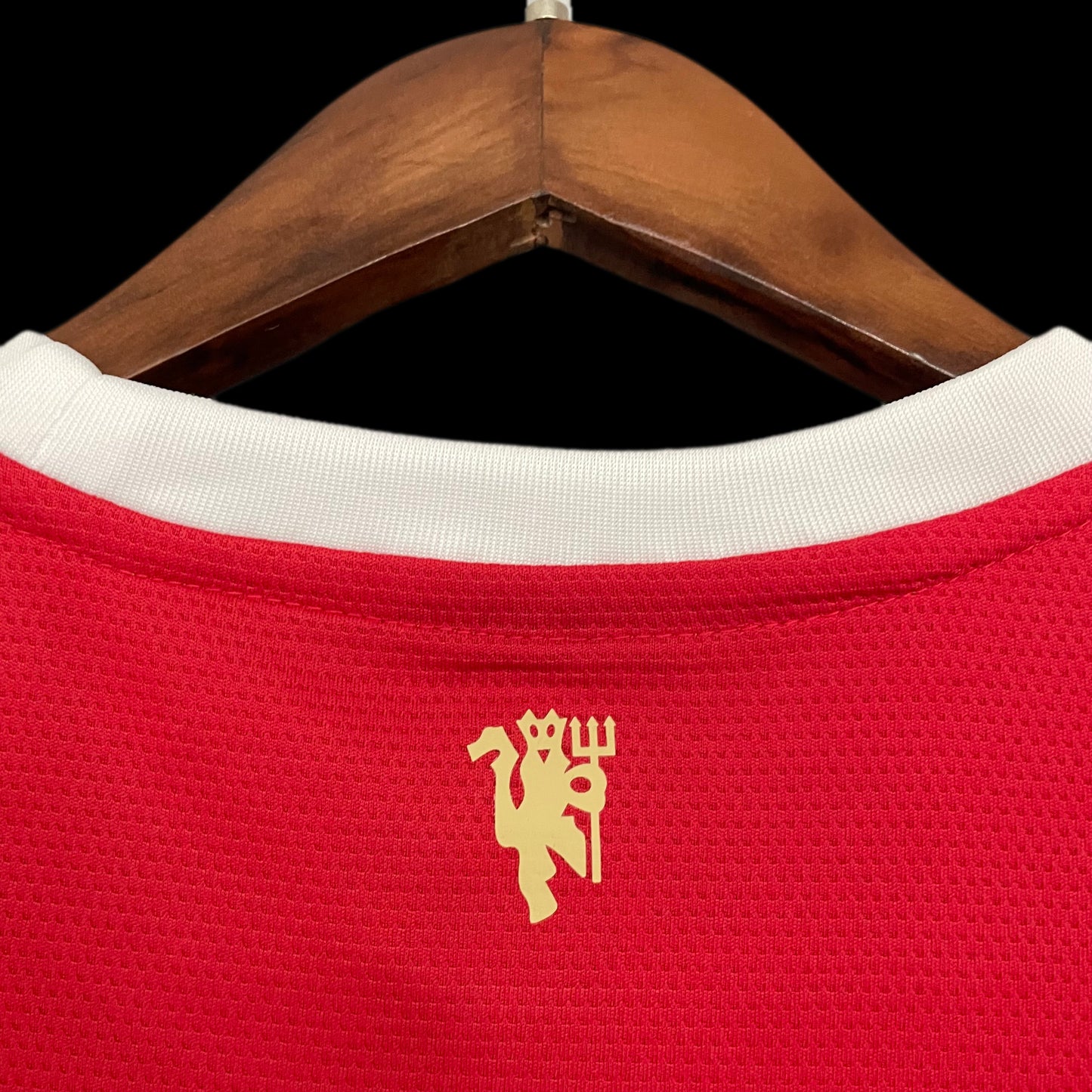 Camisola Cristiano Ronaldo 7 Retro Manchester United 2021/2022 - Principal