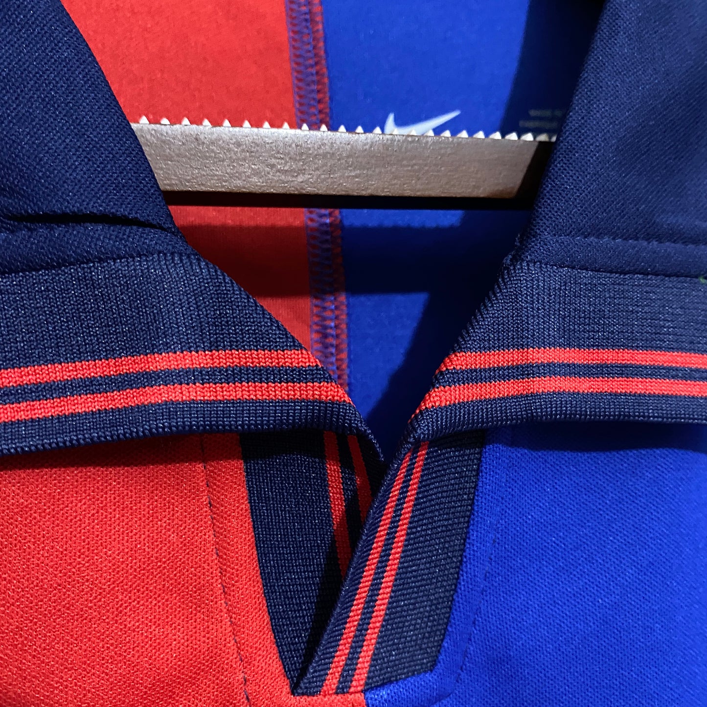 Camisola Retro Barcelona 1999/2000 - Principal 100th Anniversary