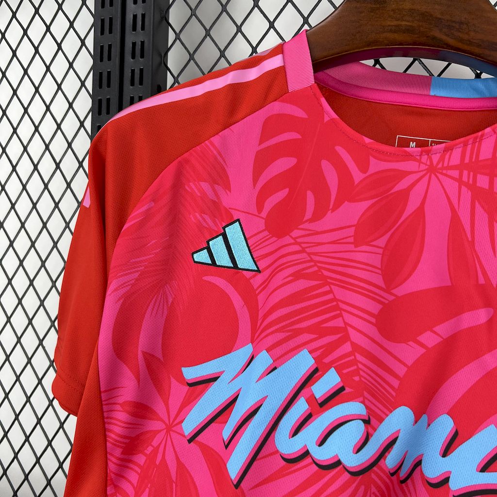 Camisola Inter Miami 2025/2026 - Pink Floral Special Edition