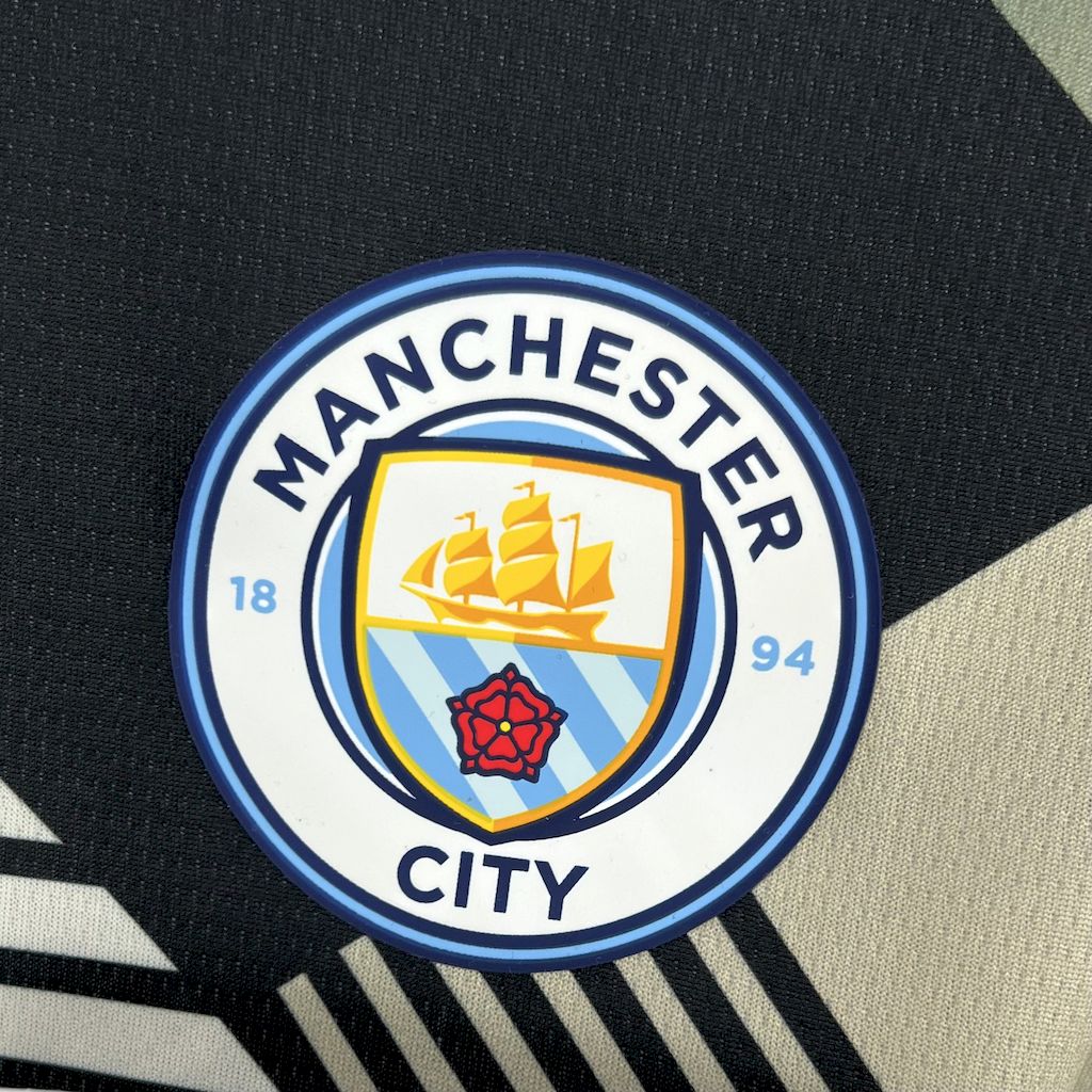 Camisola Manchester City FC 2025/2026 - Black & Yellow Special Edition