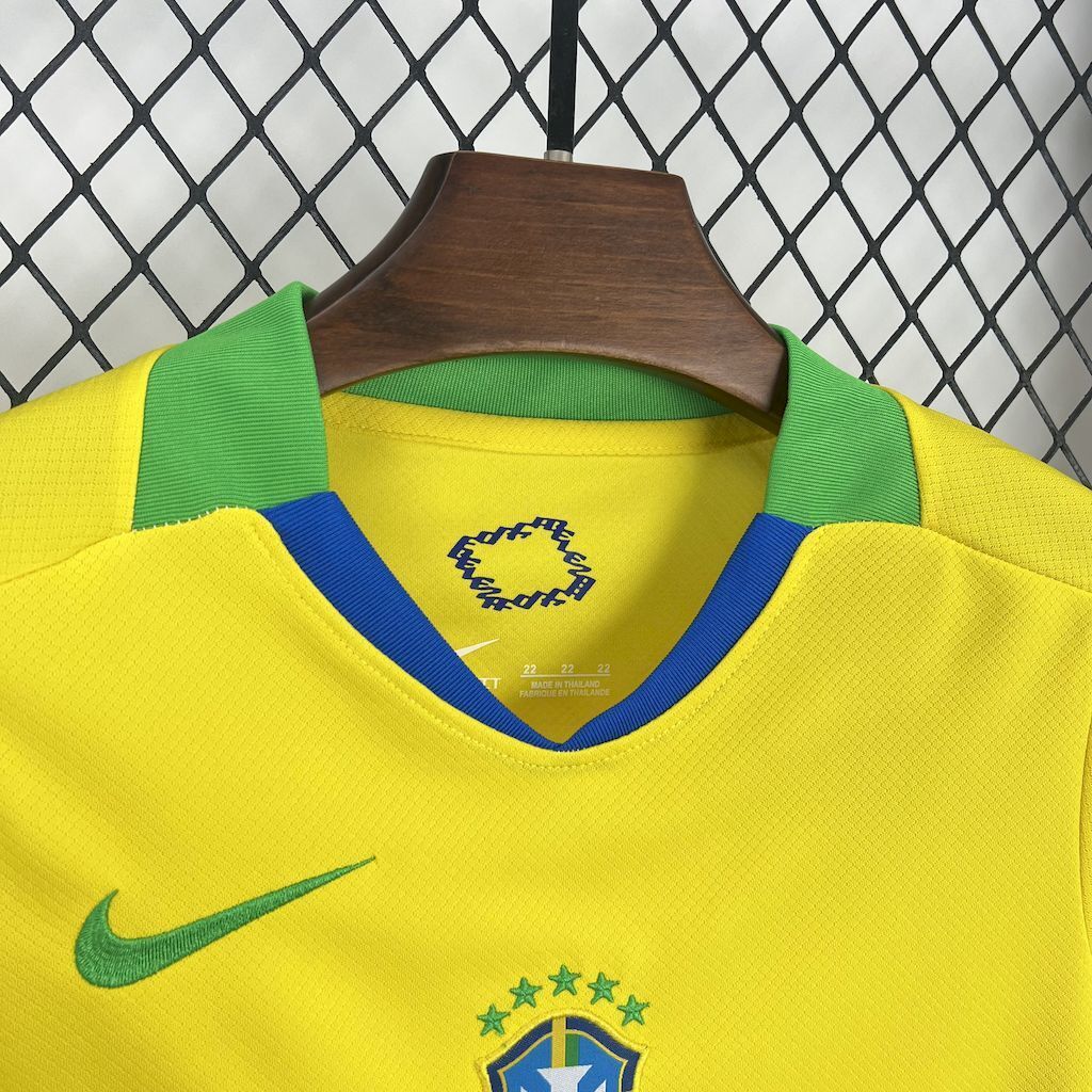 Conjunto Infantil Brazil 2025/2026 - Principal