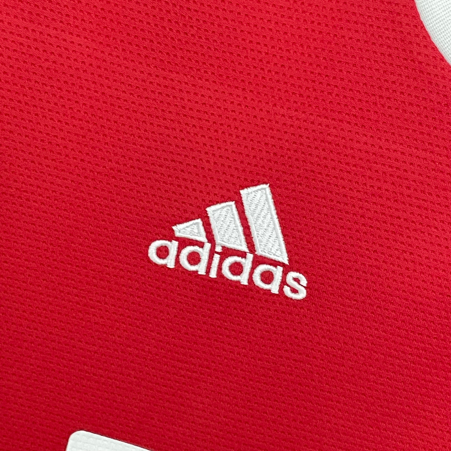 Camisola Cristiano Ronaldo 7 Retro Manchester United 2021/2022 - Principal