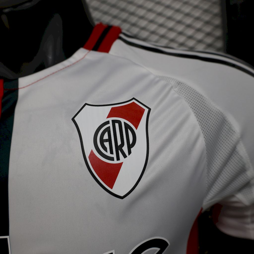 Camisola Retro River Plate 2025/2026 - 3.º Equipamento
