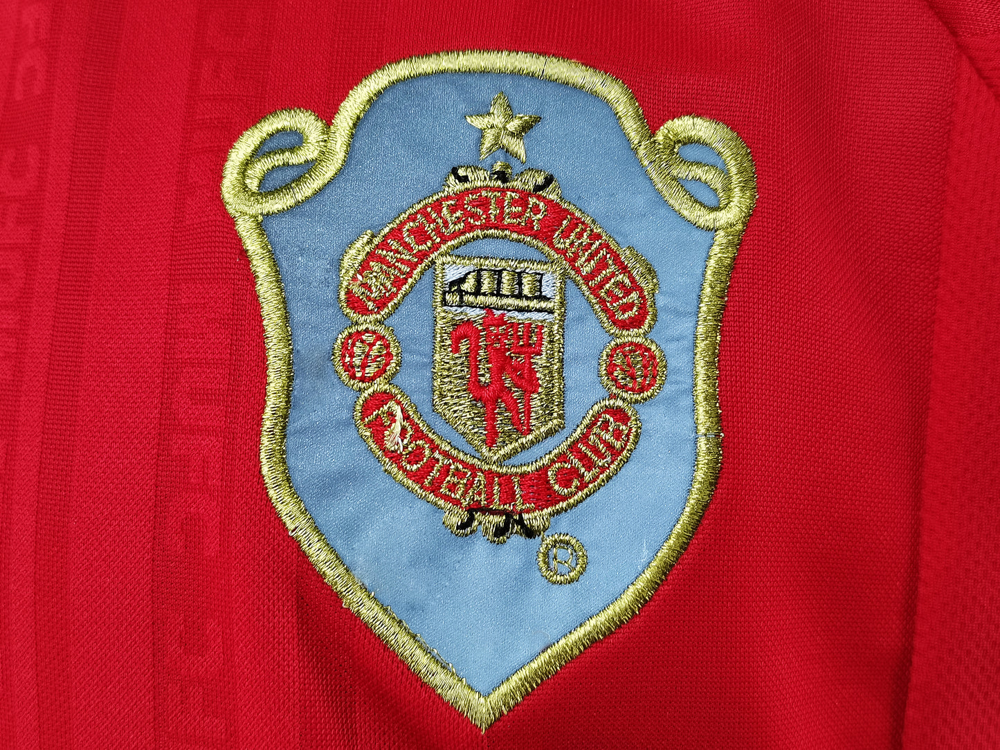 Camisola Retro Manchester United 1999/2000 - Principal