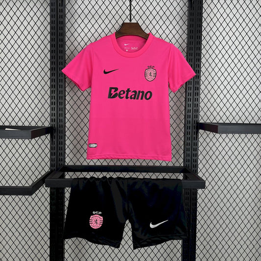 Conjunto Infantil Sporting CP 2024/2025 - Pink Kids Kit