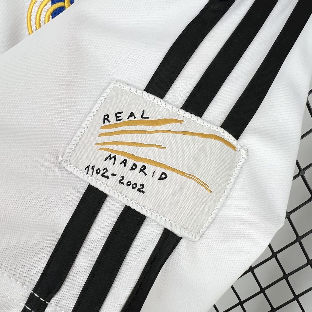 Camisola Retro Real Madrid 2002/2003 - Principal