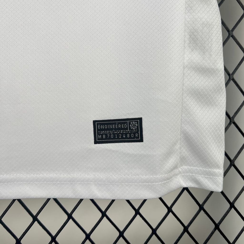 Conjunto Infantil England 2025/2026 - Principal