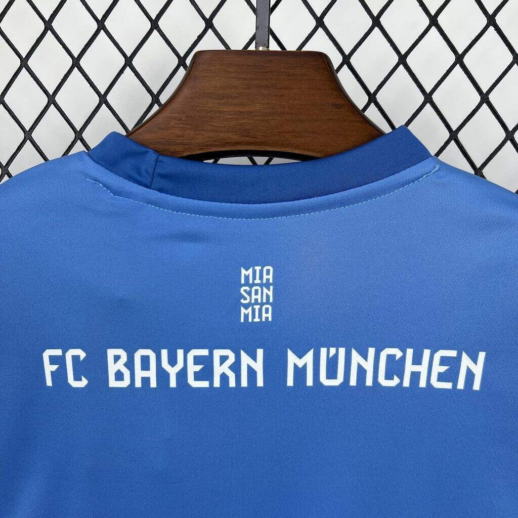 Conjunto Infantil Bayern Munich 2024/2025 - Goalkeeper Blue