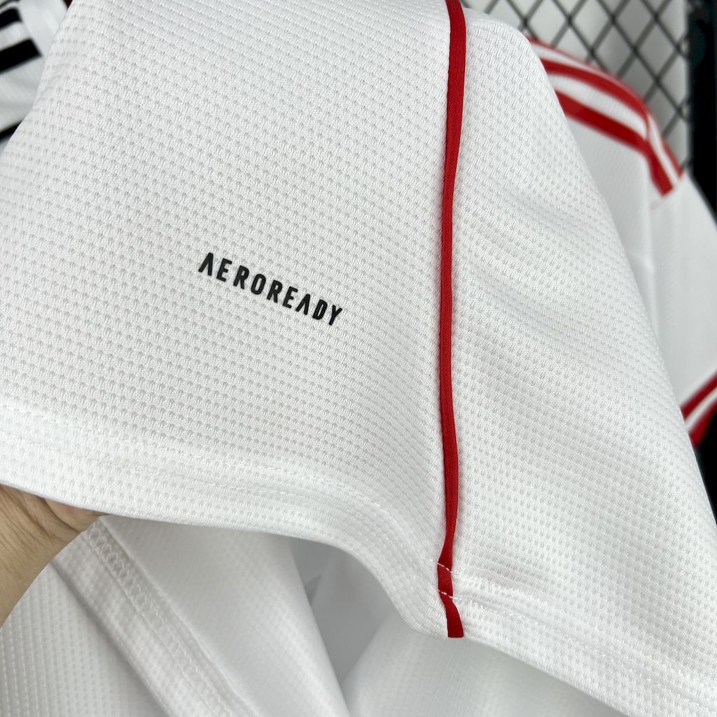 Camisola Besiktas 2025/2026 - Principal